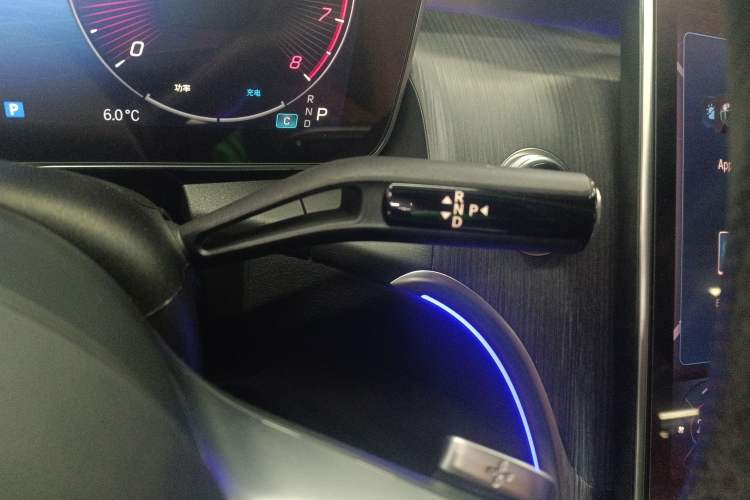 Used Mercedes-Benz GLC 2023 GLC 260 L 4MATIC Luxury Model 5 Seats