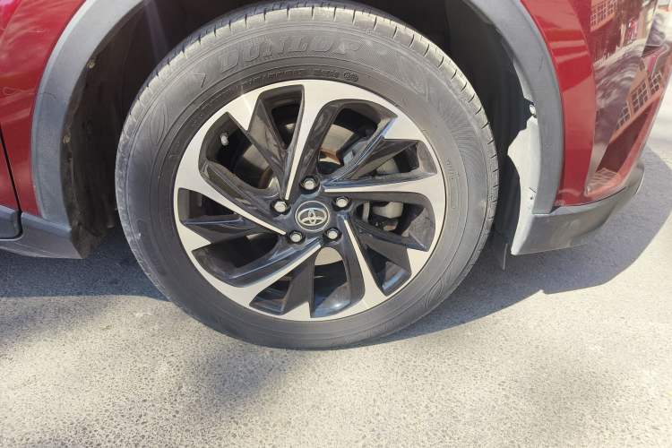 Used Toyota IZOA 2018 2.0L Yichi Version China VI Standard