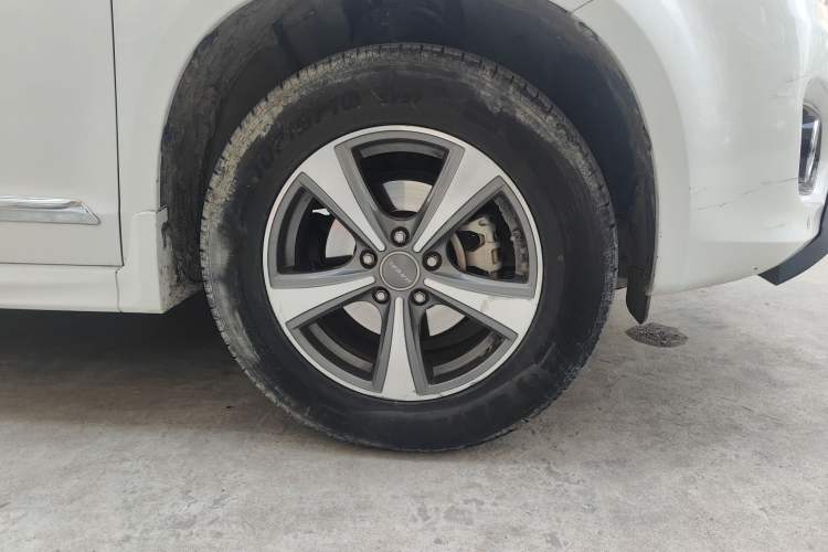 Used Haval H6 2014 Upgraded Model 1.5T Manual Two-Wheel Drive Elite Version