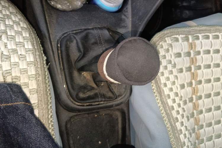 Used Volkswagen Polo 2018 1.5L Manual Drive-Comfort Model Gear Lever