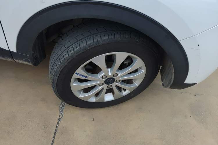 Used Haval H2s 2017 Blue Label 1.5T Manual Comfort Edition Right Front Wheel Hub