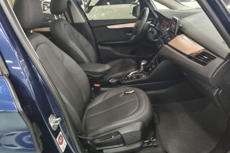 Used BMW 2 Series Active Tourer 2016 218i Fashion Model