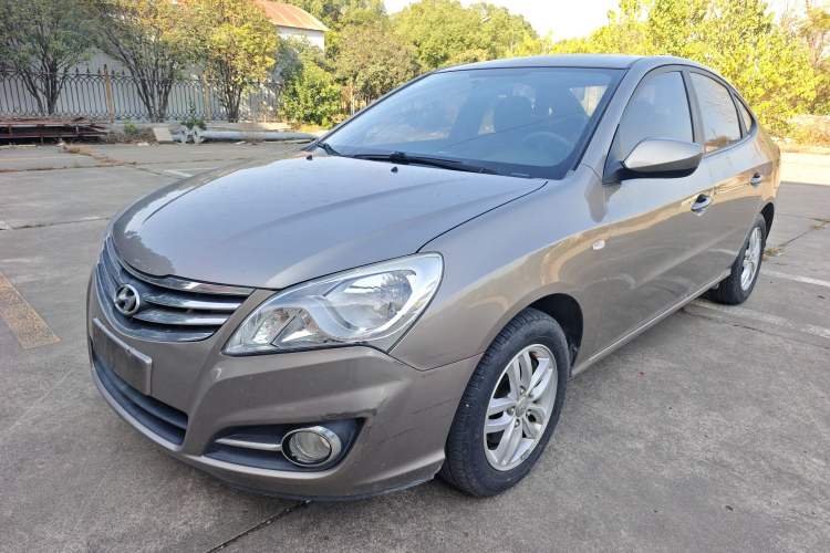 Used Hyundai Celesta 2015 1.6L Manual Comfort Model