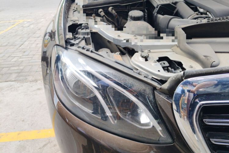 Used Mercedes-Benz E-Class 2018 Facelift E 300 L Luxury Edition Right Front Headlight