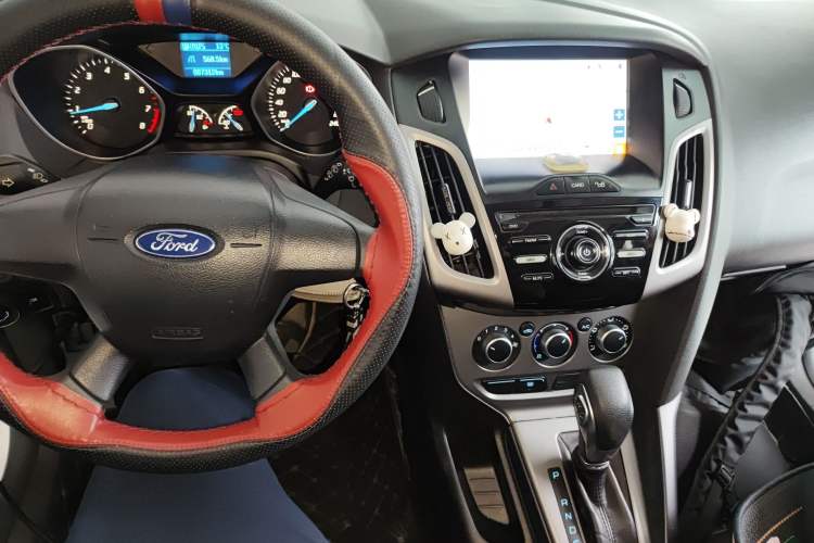 Used Ford Focus 2012 Hatchback 1.6L Automatic Comfort Model