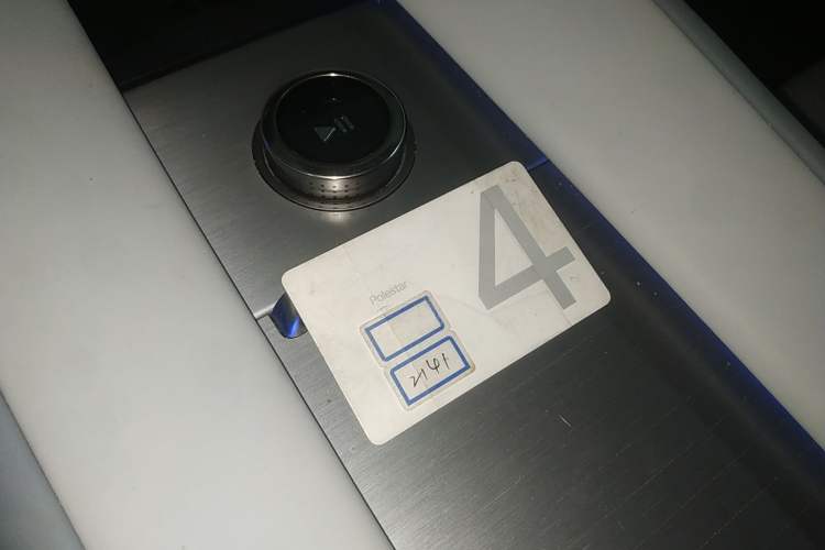 Used Polestar 4 2024 Dual-Motor Long-Range PLUS Dual-Star Connectivity Edition