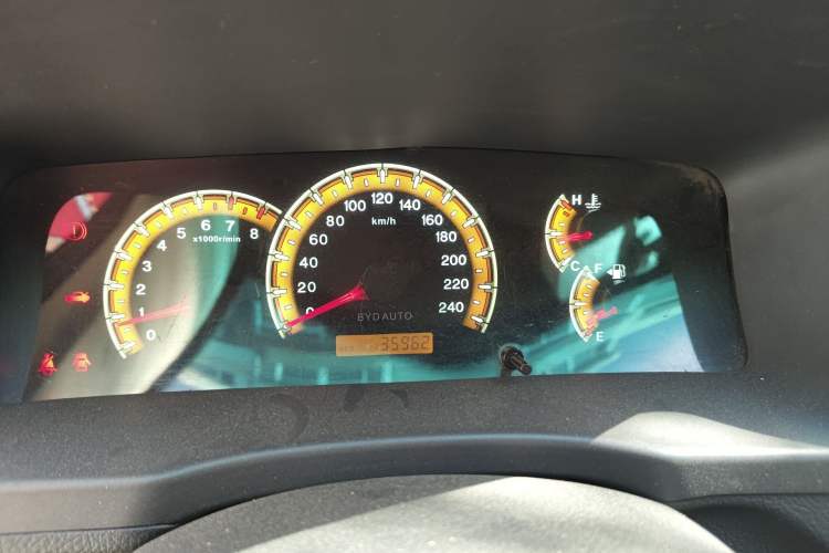 Used BYD F3 2015 Energy-Efficient Model 1.5L Manual Comfort Edition Instrument Cluster