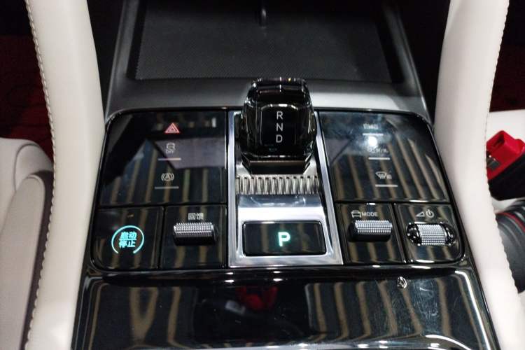 Used BYD Song PLUS New Energy 2025 EV 520km Luxury Version
