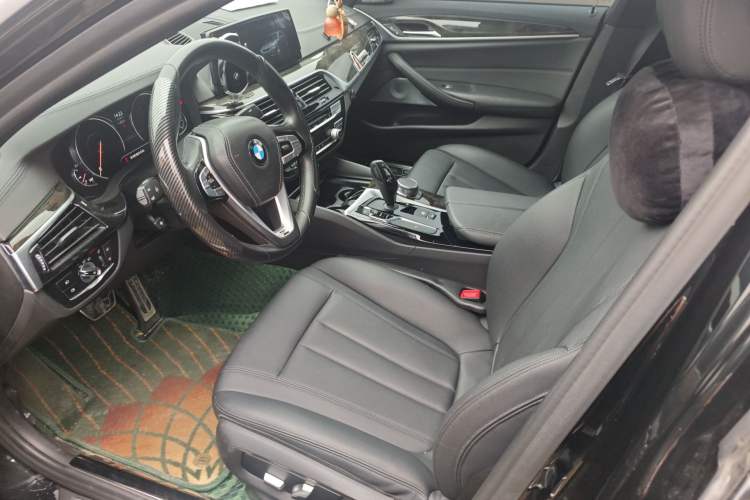 Used BMW 5 Series 2018 525Li M Sport Package Left Front Seat