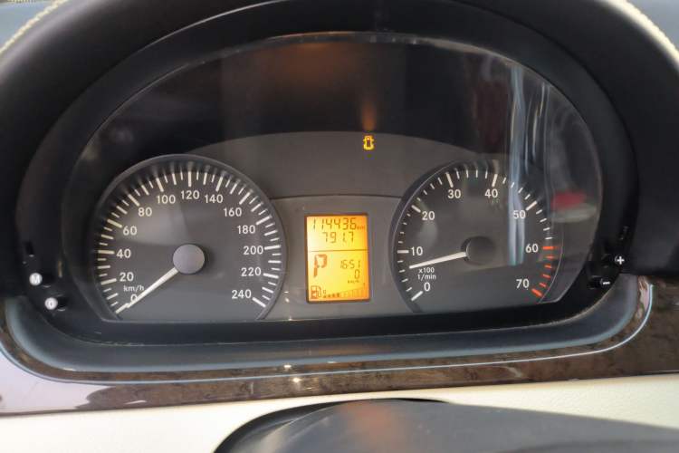 Used Mercedes-Benz Vito 