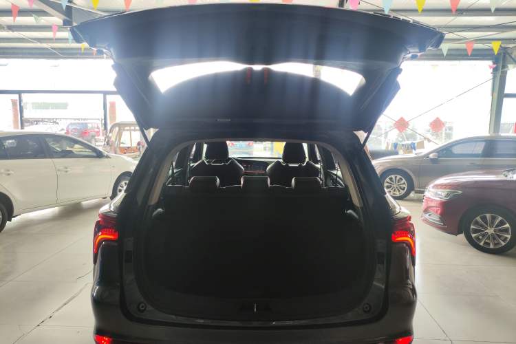 Used CHANGAN CS75 PLUS 2021 1.5T Automatic Luxury Version Trunk