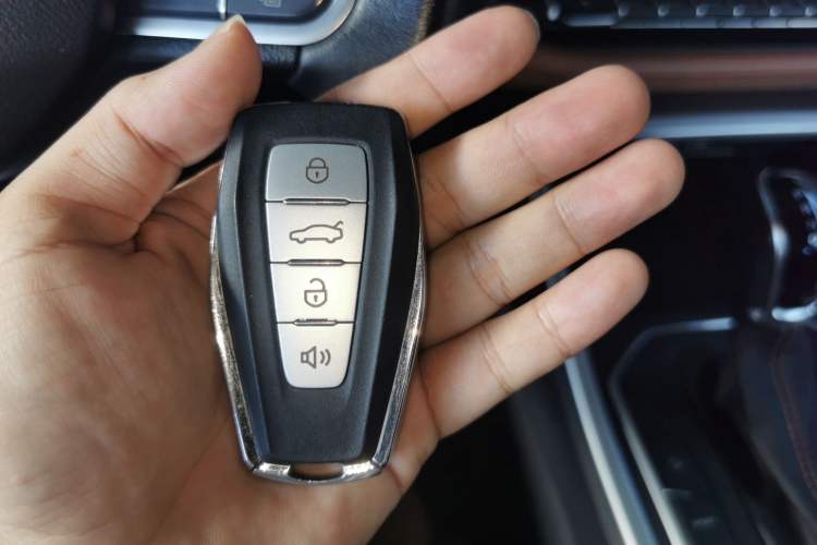 Used Geely Auto Vision X6 2020 1.4T CVT Luxury Edition