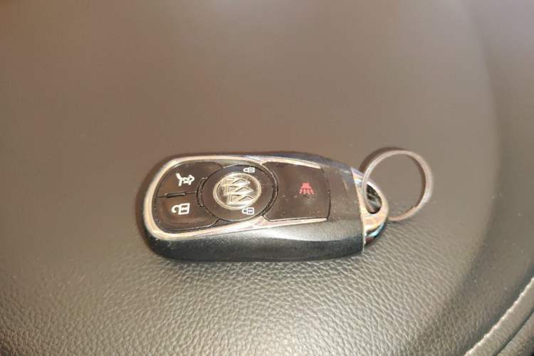 Used Buick Envision 2017 28T Four-Wheel Drive Elite Model Interior 1