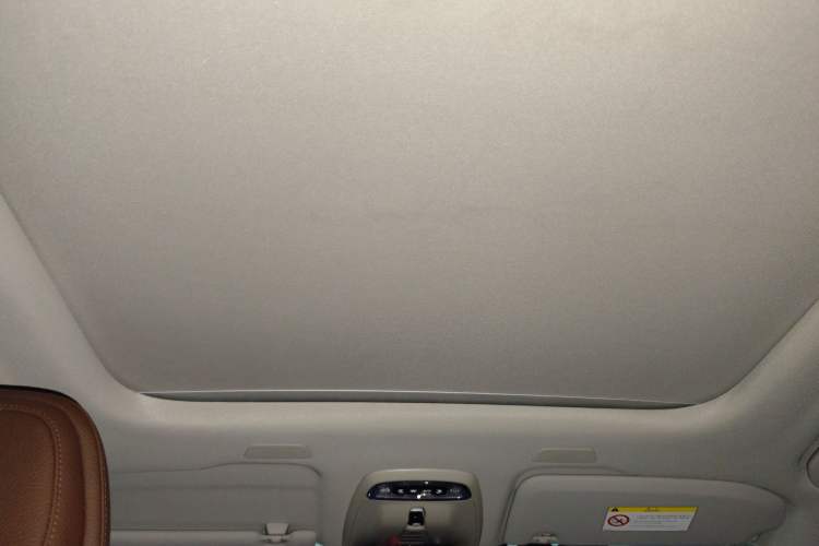 Used Volvo XC60 2019 T5 4x4 Smart Edition China V Standard