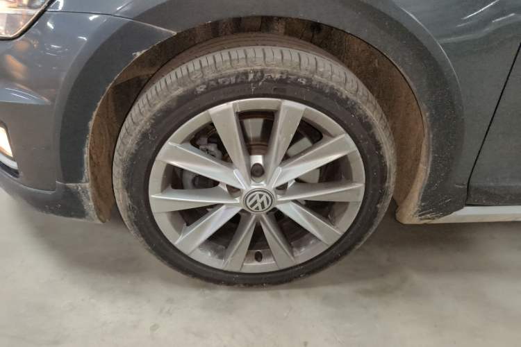 Used Volkswagen Golf 2019 1.8TSI Travel Edition