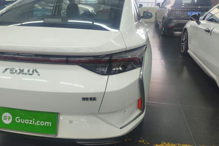 Used Dongfeng Aeolus Yixuan 2021 230T Automatic Glory Edition
