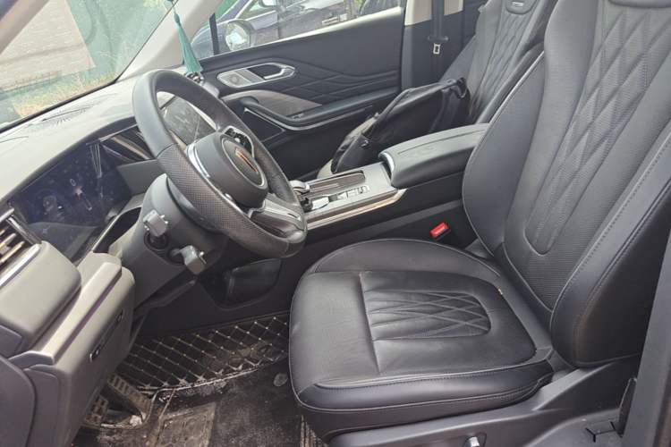 Used Hongqi HS7 PHEV 2024 2.0T PHEV Four-Wheel Drive Flagship Edition 7 Seats
