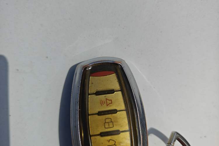 Used Great Wall Poer 2019 2.0T Commercial Version Manual Diesel 4x4 Elite Long-Box GW4D20M
