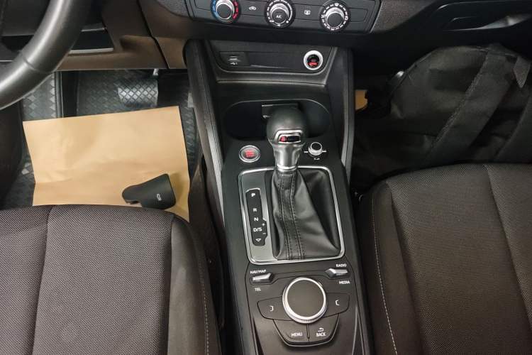 Used Audi Q2L 2021 35 TFSI Progressive Dynamic Edition