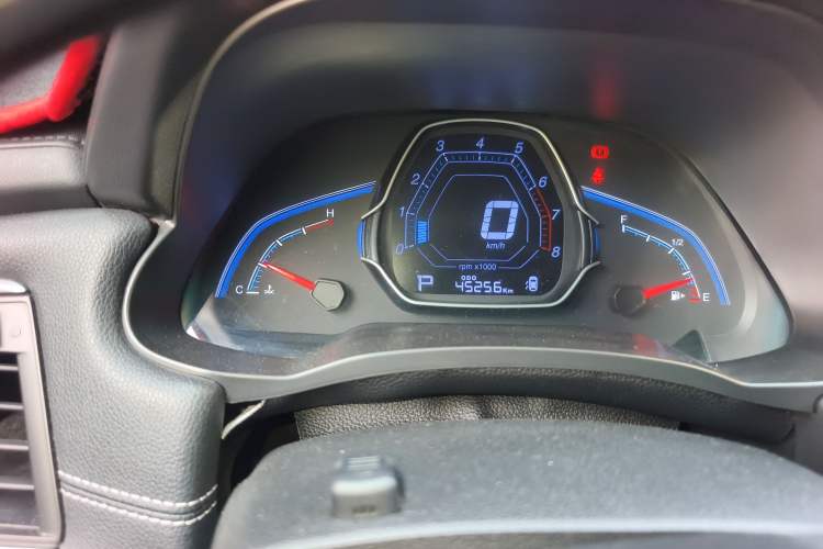 Used Luxgen S3 2016 1.6L CVT Smart Enjoyment Model
