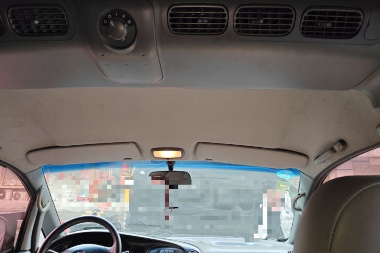 Used JAC Group Refine 2011 2.0L Shuttle Gasoline Comfort Edition HFC4GA3