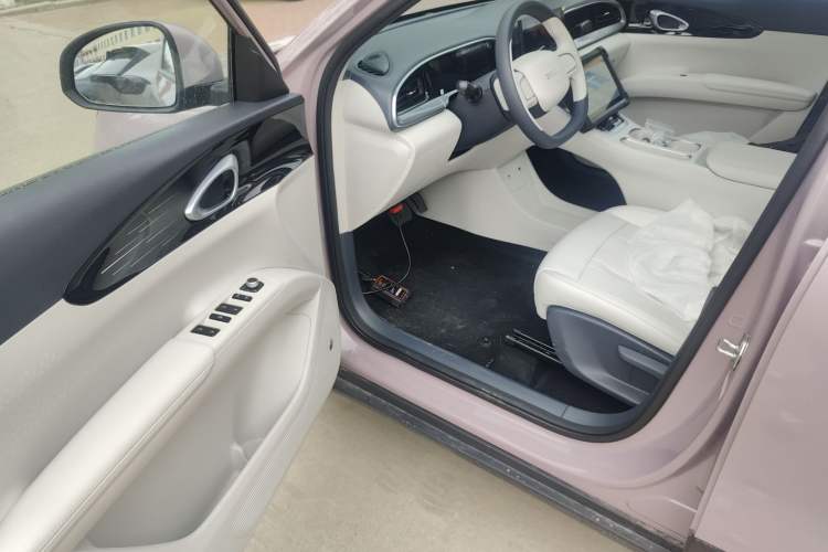 Used Geely Galaxy Geome 2026 Model 310km Youth Edition Driver Seat