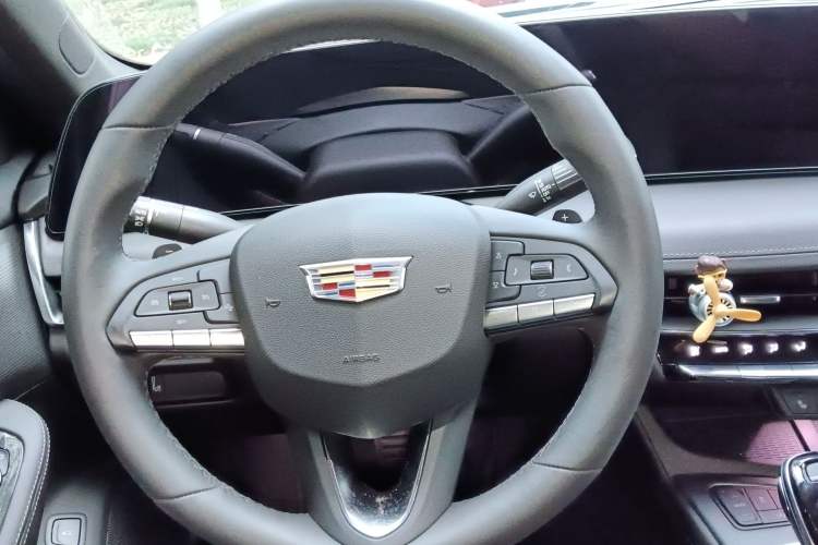 Used Cadillac CT5 2024 28T Luxury Pro Trim
