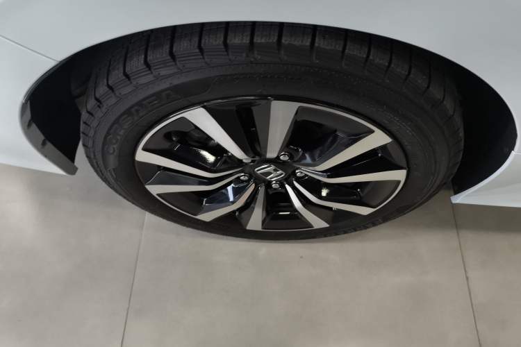 Used Honda Civic 2023 2.0L eHEV Pioneer Edition