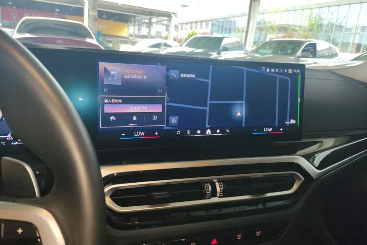 Used BMW 3 Series 2024 325Li M Sport Package Audio And AC Panel