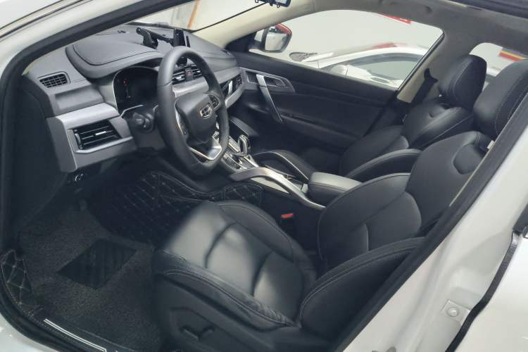 Used Geely Auto Emgrand X7 Sport 2021 Million Edition 1.8TD DCT Two-Wheel Drive Luxury Model Left Front Seat