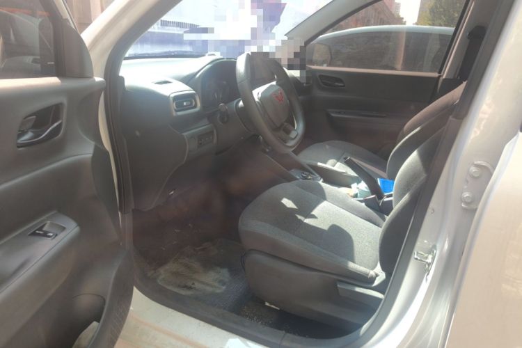 Used Wuling Hongguang New Energy 2024 All-Electric Model 300KM Standard Version