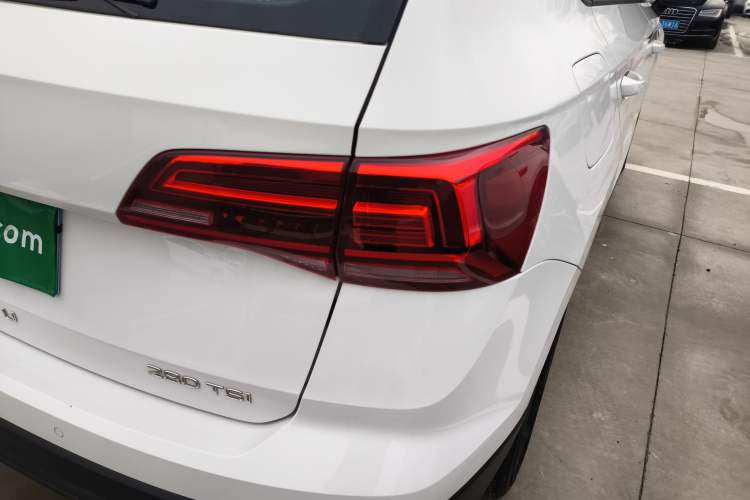 Used Volkswagen Tharu 2021 280TSI Two-Wheel Drive Trend Edition
