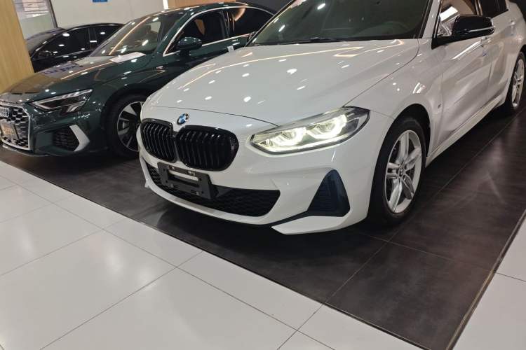 Used BMW 1 Series 2022 120i M Sport Night Edition
