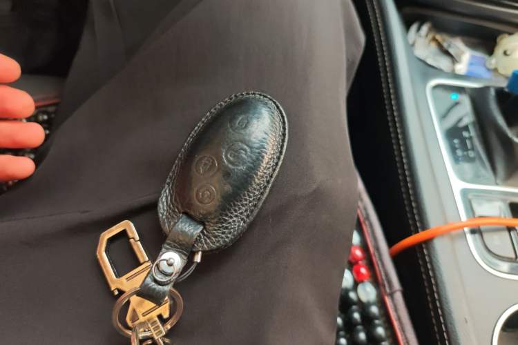 Used BYD Song MAX 2017 1.5T Automatic Smart Connect Elite 7-Seater Vehicle Key