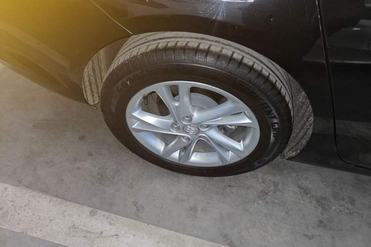 Used Buick Regal 2024 25T Deluxe Edition