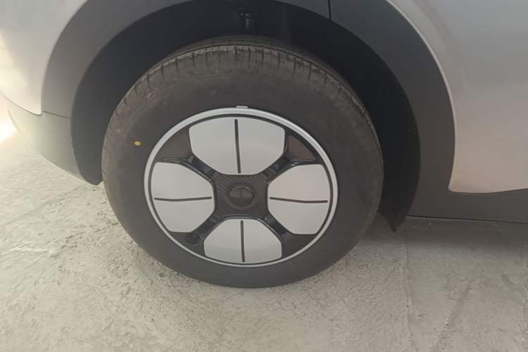 Used Geely Galaxy Geome 2026 Model 310km Youth Edition
