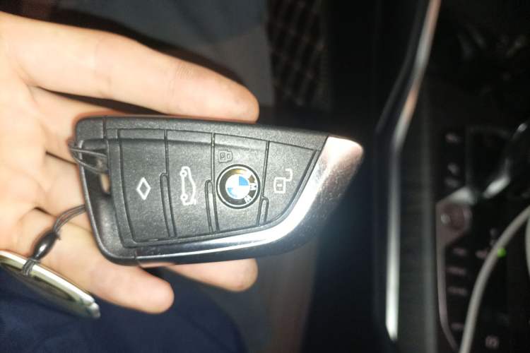 Used BMW 3 Series 2021 Second Facelift 325Li M Sport Package