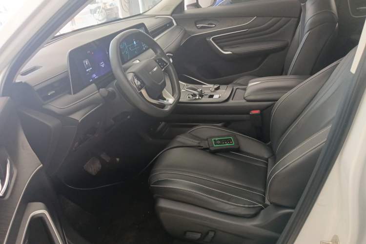 Used Venucia V 2021 260T Idol Edition Left Front Seat