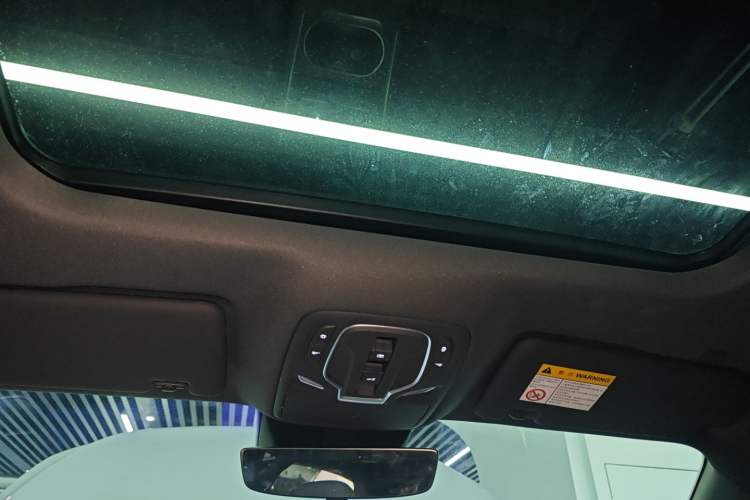 Used Roewe M7 DMH 2025 Model 160km Enjoyment Version
