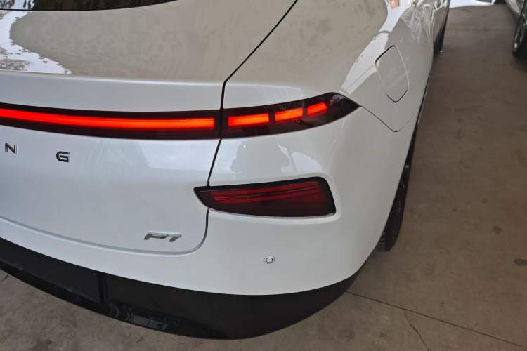 Used XPeng P7 2022 586G
