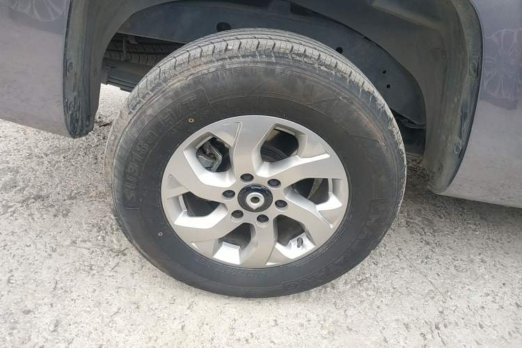 Used Great Wall King Kong Poer 2024 2.0T Automatic 8AT Diesel 4x4 Navigation Edition Flatbed