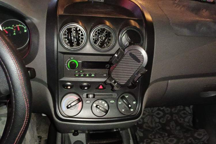 Used Wuling Hongguang 2014 1.2L Base Model China IV
