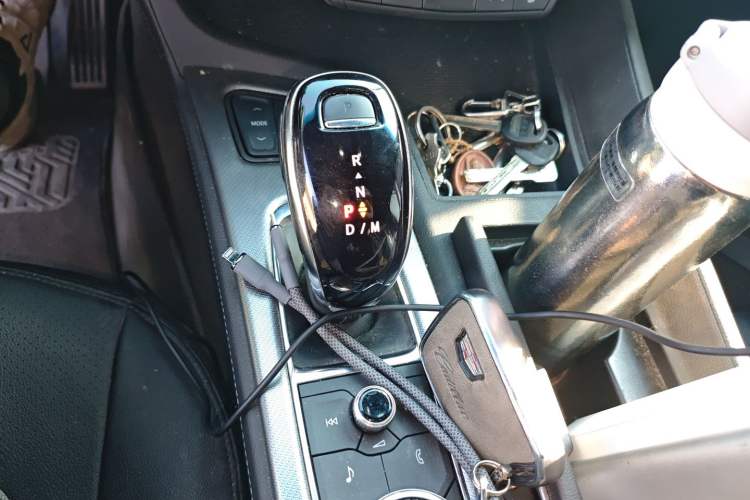 Used Cadillac CT5 2023 28T Prestige Model Gear Lever