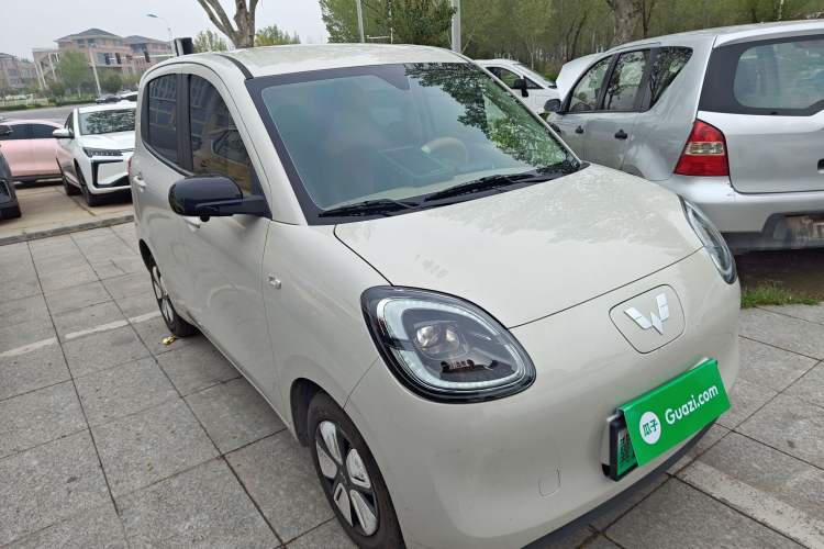 Used Wuling Hongguang MINIEV 2025 Four-Door Version Advanced Edition Front Right 45 Deg