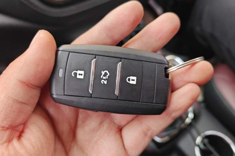 Used CHANGAN OSHAN A800 2017 1.6L Manual Luxury Model