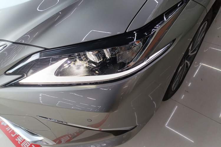 Used Lexus ES 2021 200 Excellence Edition