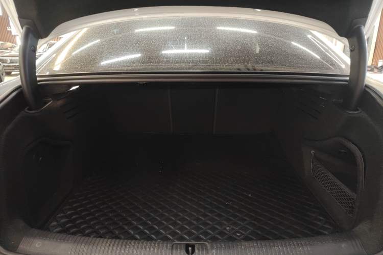 Used Audi A4L 2024 40 TFSI Fashion Dynamic Model