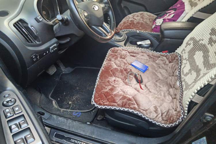 Used Kia Sportage R 2014 2.0L Automatic Two-Wheel Drive DLX Left Front Seat