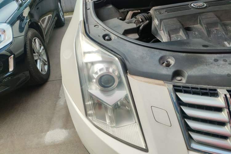 Used Cadillac SRX 2014 3.0L Comfort Model
