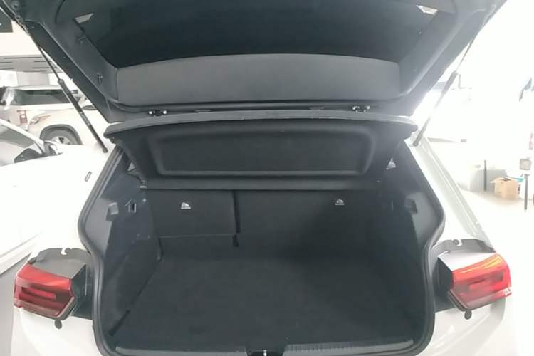 Used Volkswagen ID.3 2024 Outstanding Edition Trunk